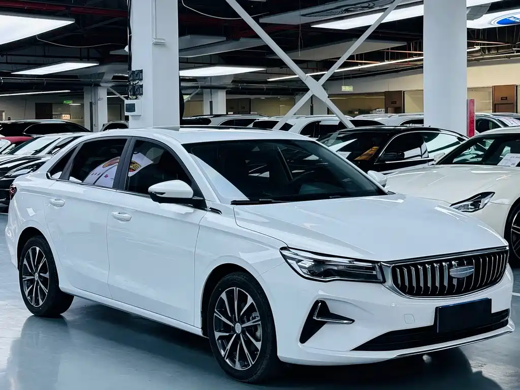 Geely Emgrand — миниатюра 3