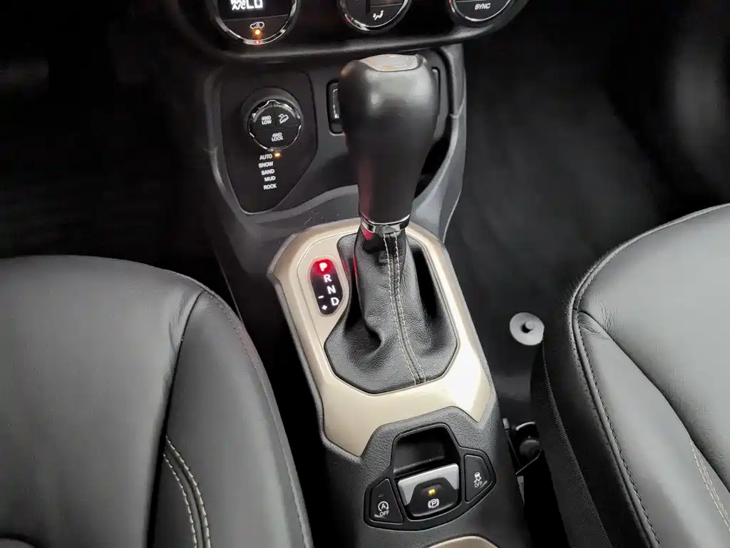 Jeep Renegade — миниатюра 13