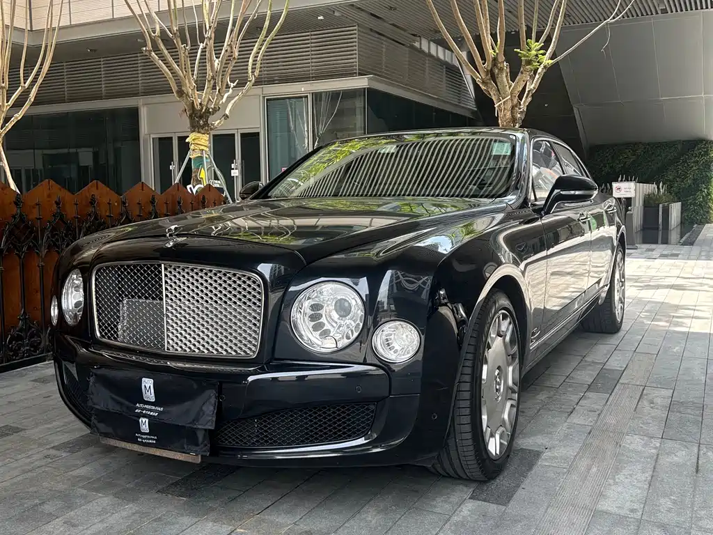 Купить Bentley Mulsanne