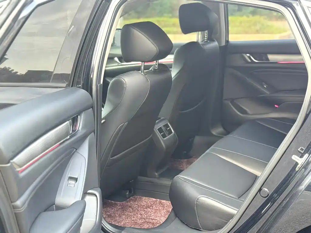 Honda Accord — миниатюра 15