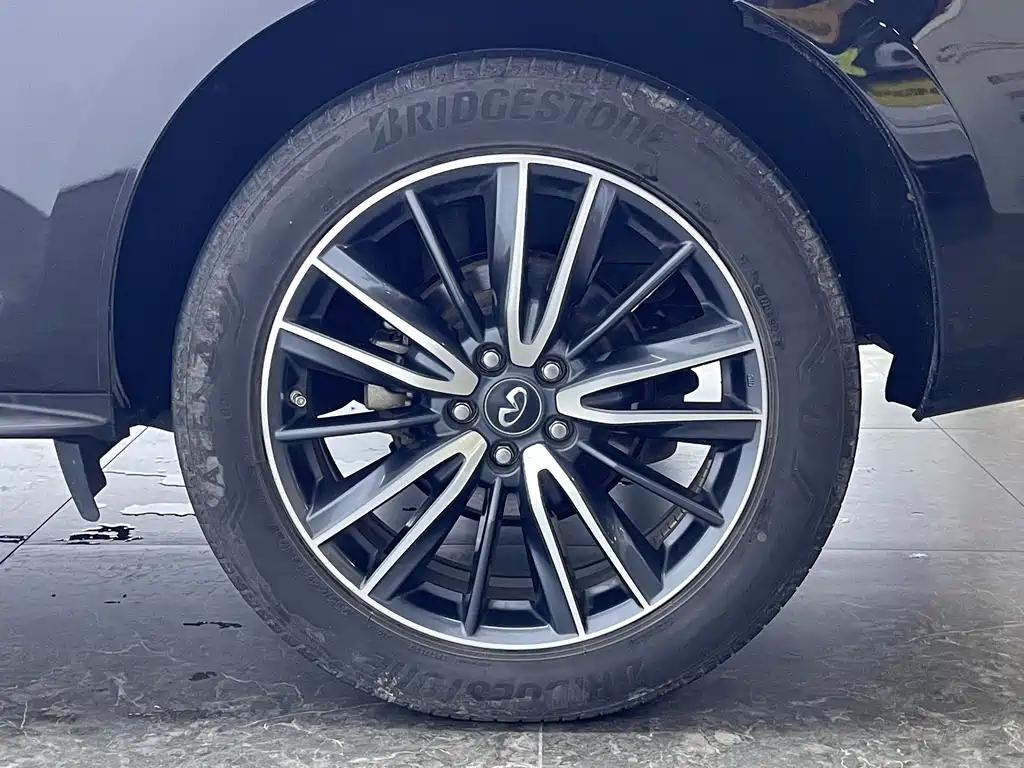 Infiniti QX60 2016 2.5 S/C Hybrid V