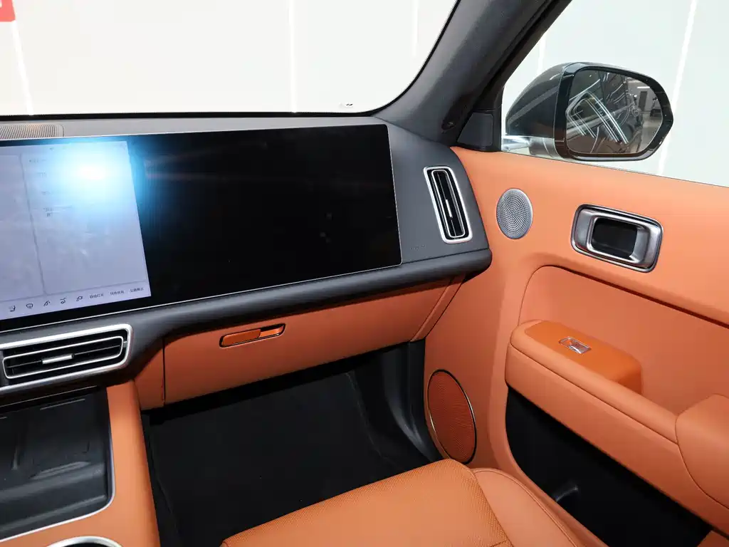 Li Auto Li L7 — миниатюра 11