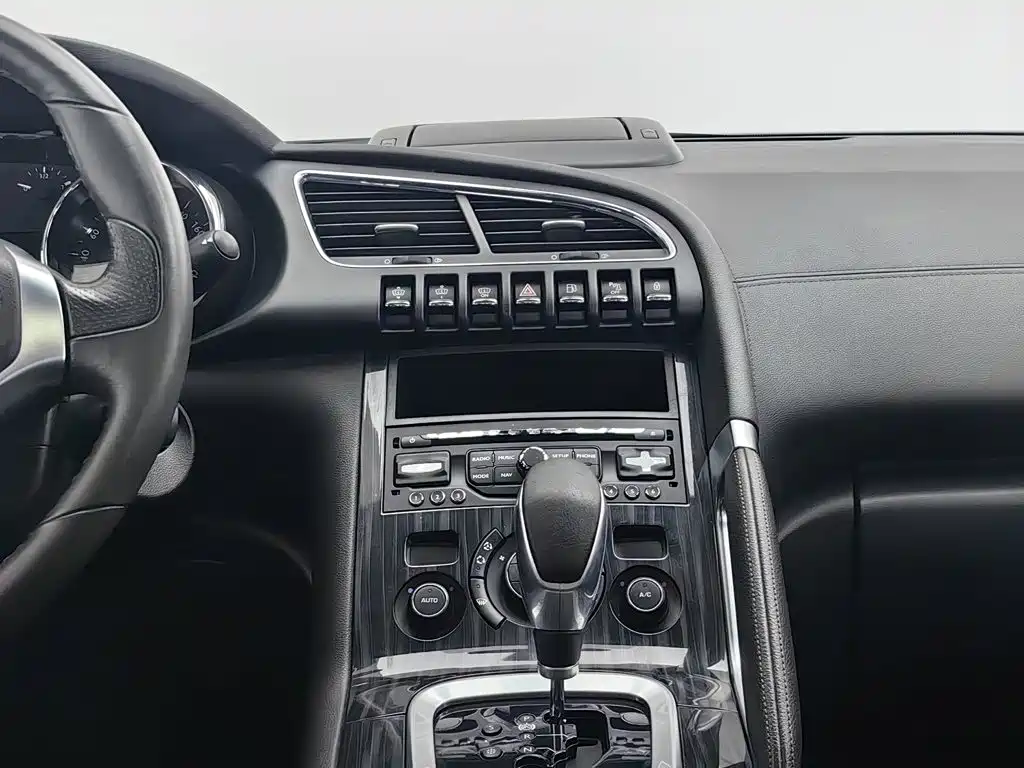 Peugeot 3008 — миниатюра 12