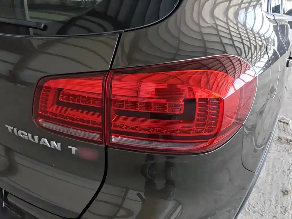 Volkswagen Tiguan — миниатюра 8