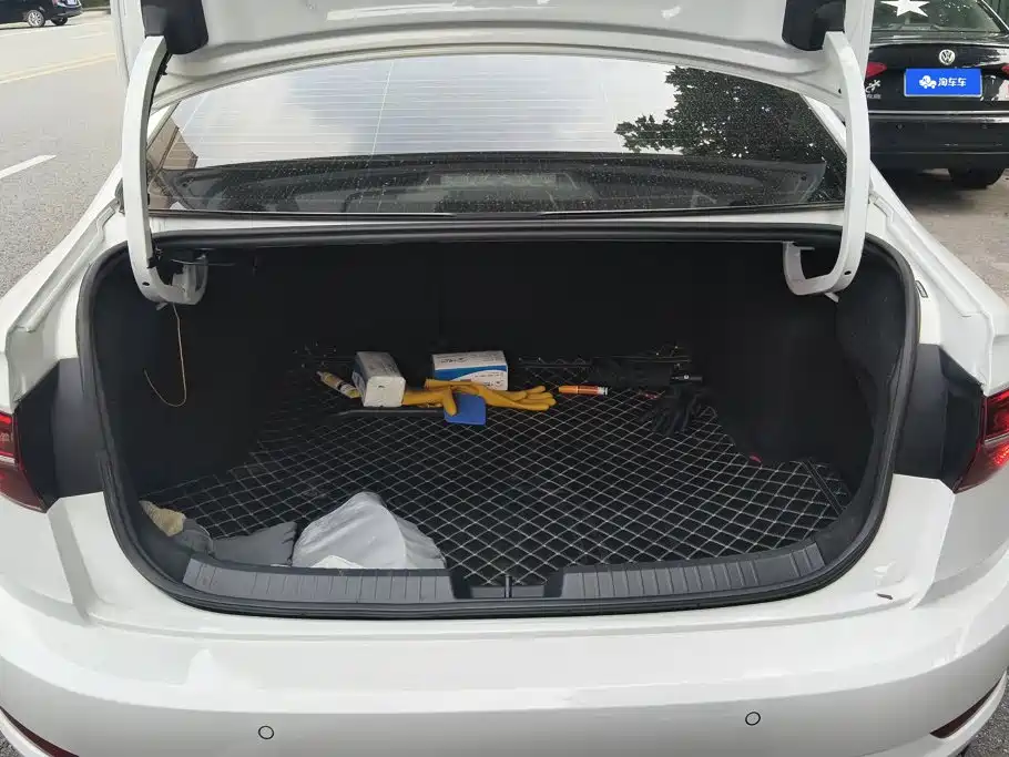 Volkswagen Sagitar 2021 280TSI DSG Comfort Smart Connect