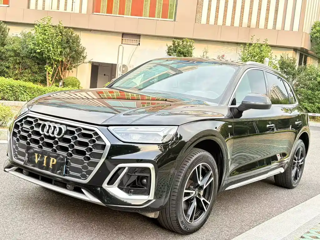2024 Audi Q5 - zdjęcie 1 z 10