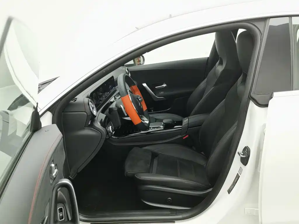 Mercedes-Benz CLA (Import) — миниатюра 10