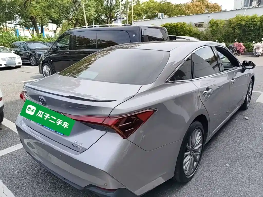 Toyota Avalon — миниатюра 7