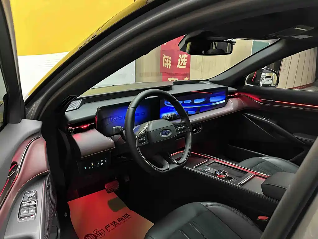 Ford Mondeo — миниатюра 8