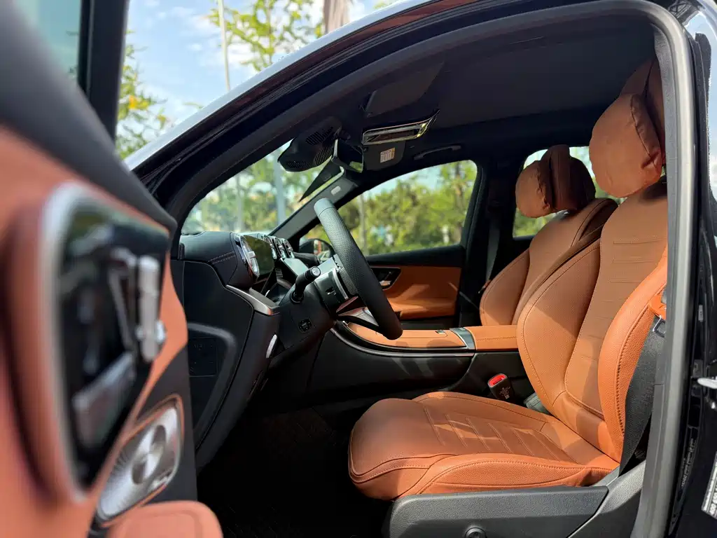 Mercedes-Benz GLC — миниатюра 16