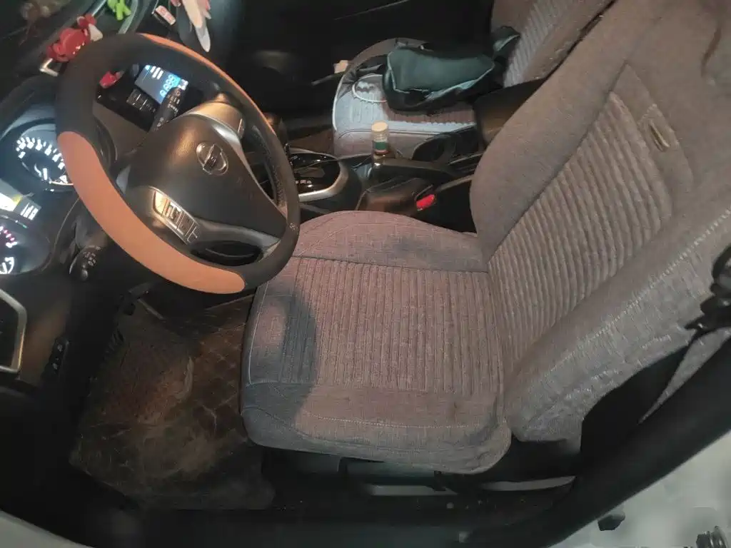 Nissan Qashqai — миниатюра 16