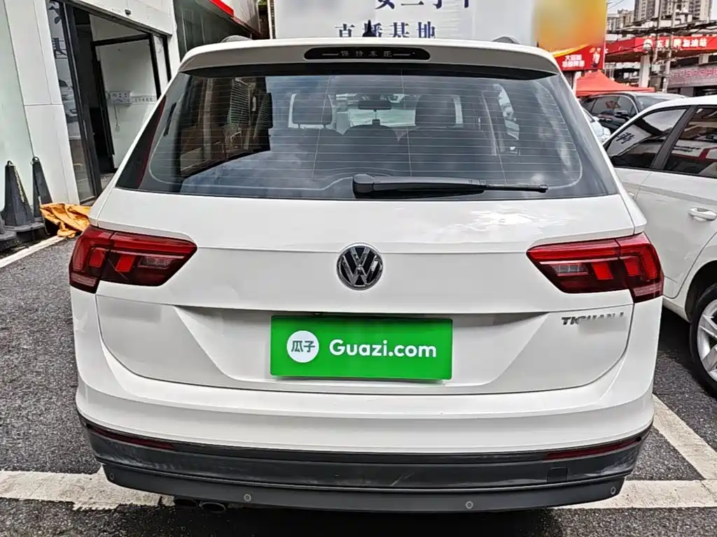 Volkswagen Tiguan L — миниатюра 6