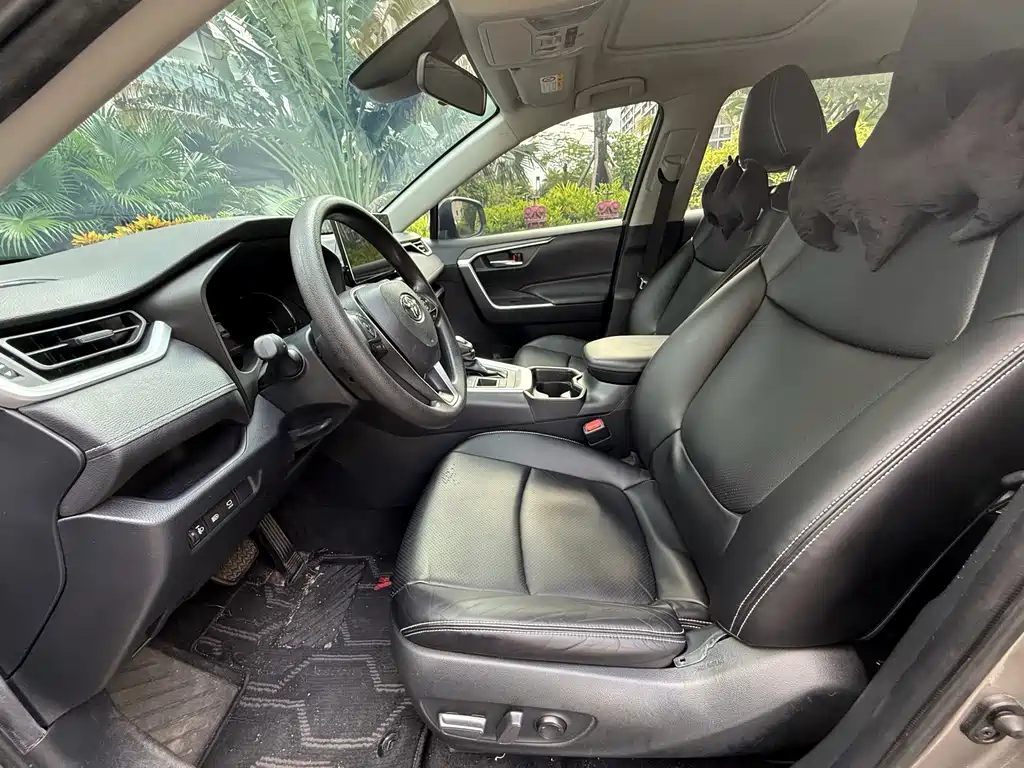Toyota RAV4 Prime — миниатюра 13