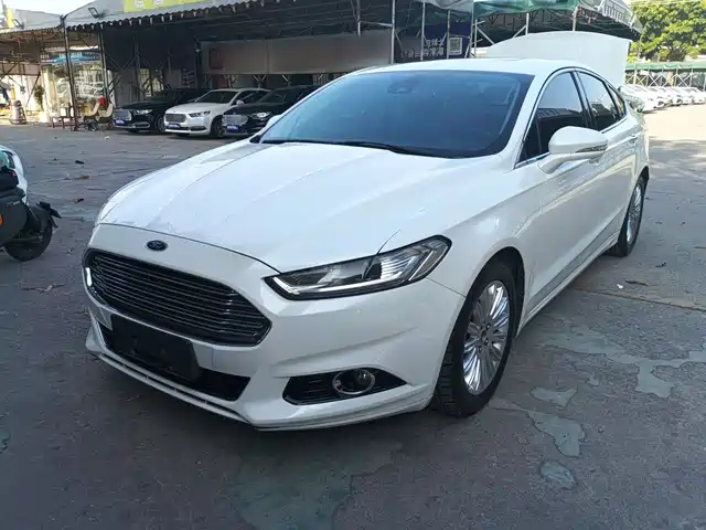 2014 Ford Mondeo
