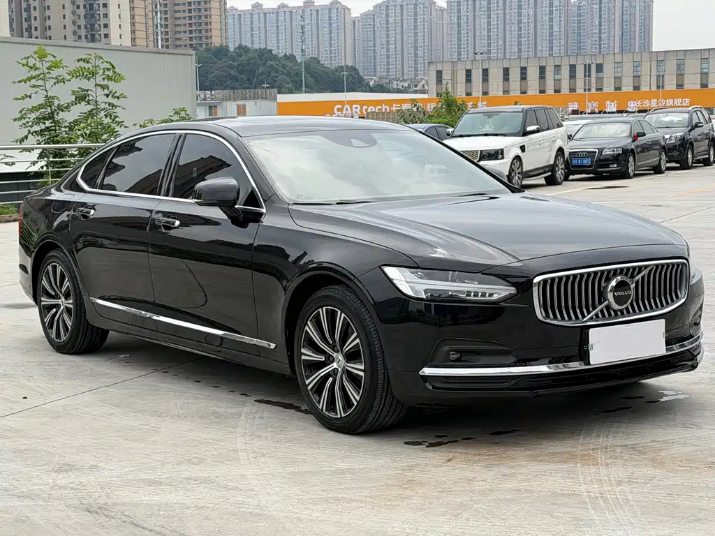 Volvo S90 — миниатюра 3