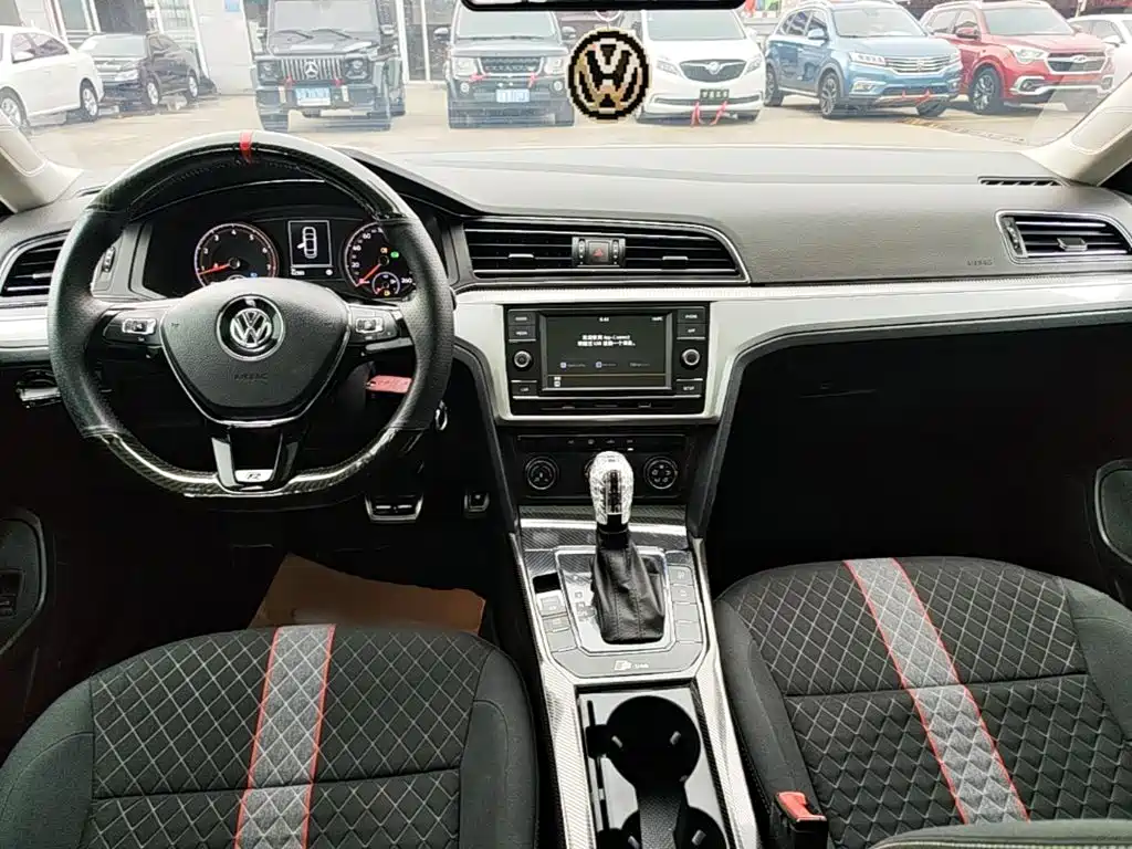 Volkswagen Lamando — миниатюра 10