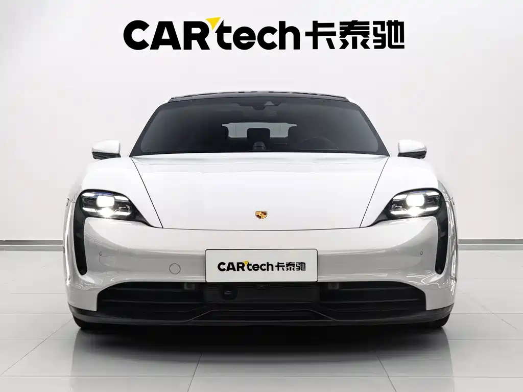 Porsche Taycan — миниатюра 2