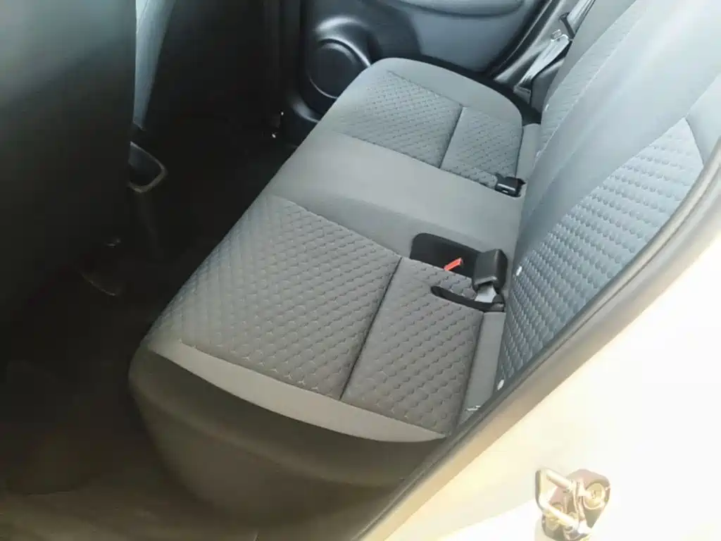 Honda Fit — миниатюра 17