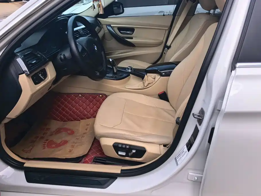 BMW 3 Series — миниатюра 9