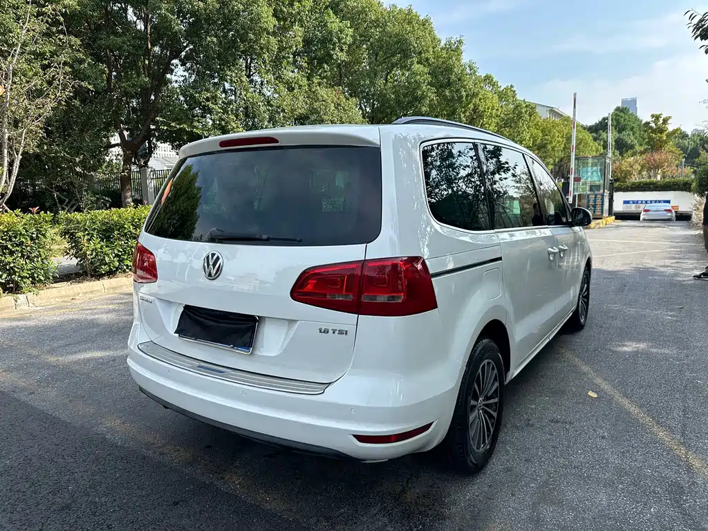 Volkswagen Sharan — миниатюра 7