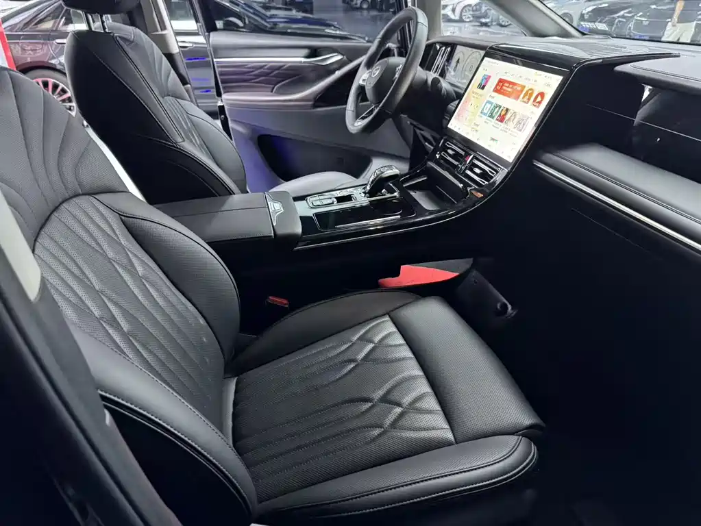 GAC Motor Trumpchi M8 — миниатюра 10