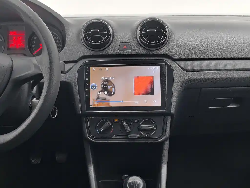 Volkswagen Jetta — миниатюра 12