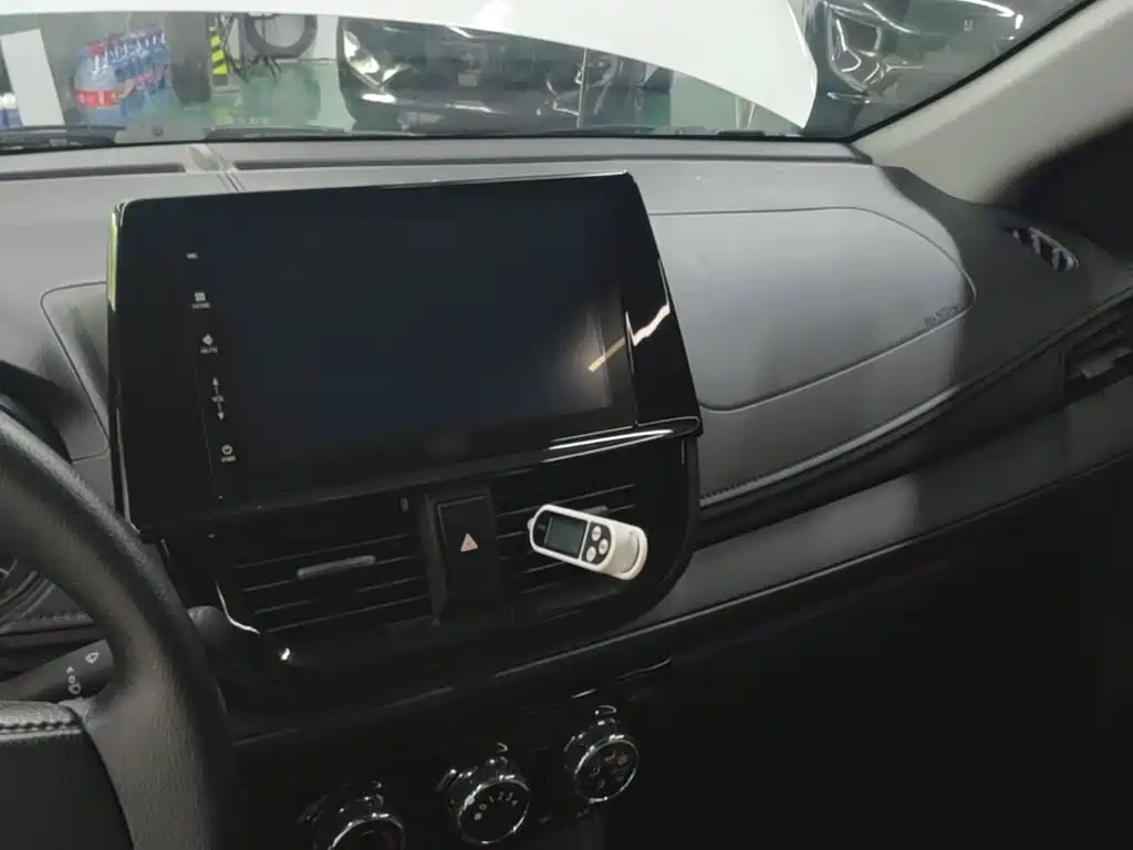Toyota Vios FS — миниатюра 10
