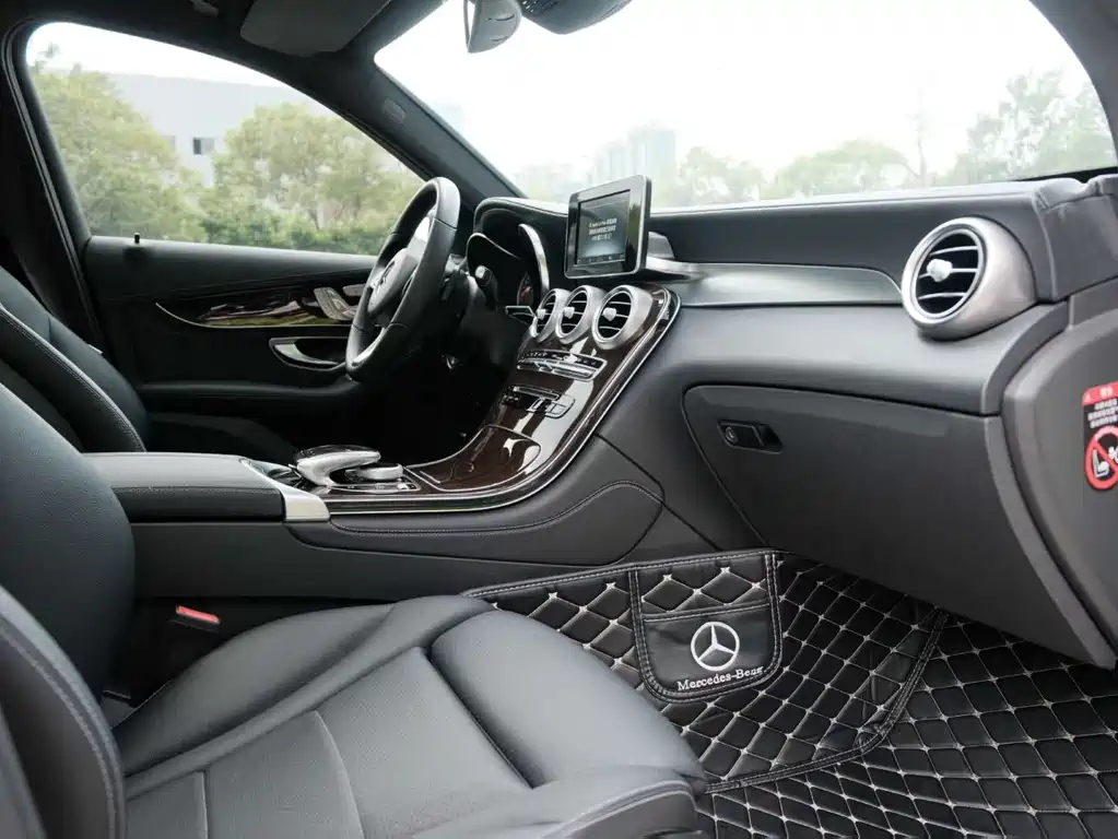 Mercedes-Benz GLC — миниатюра 7