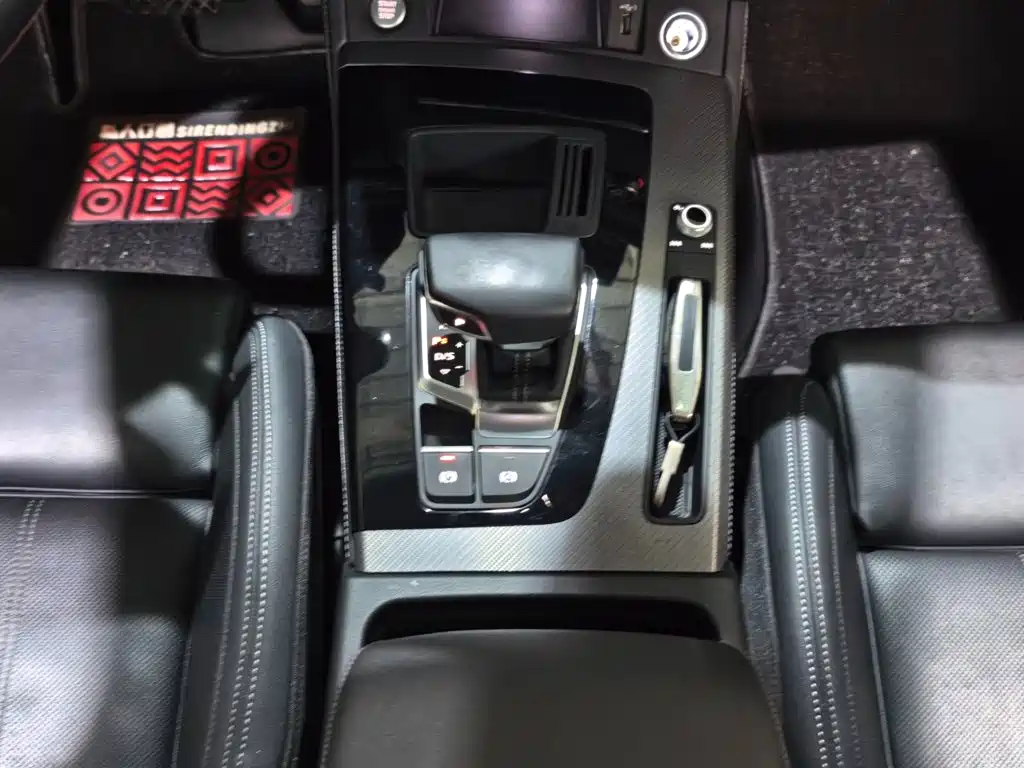 Audi Q5L — миниатюра 14