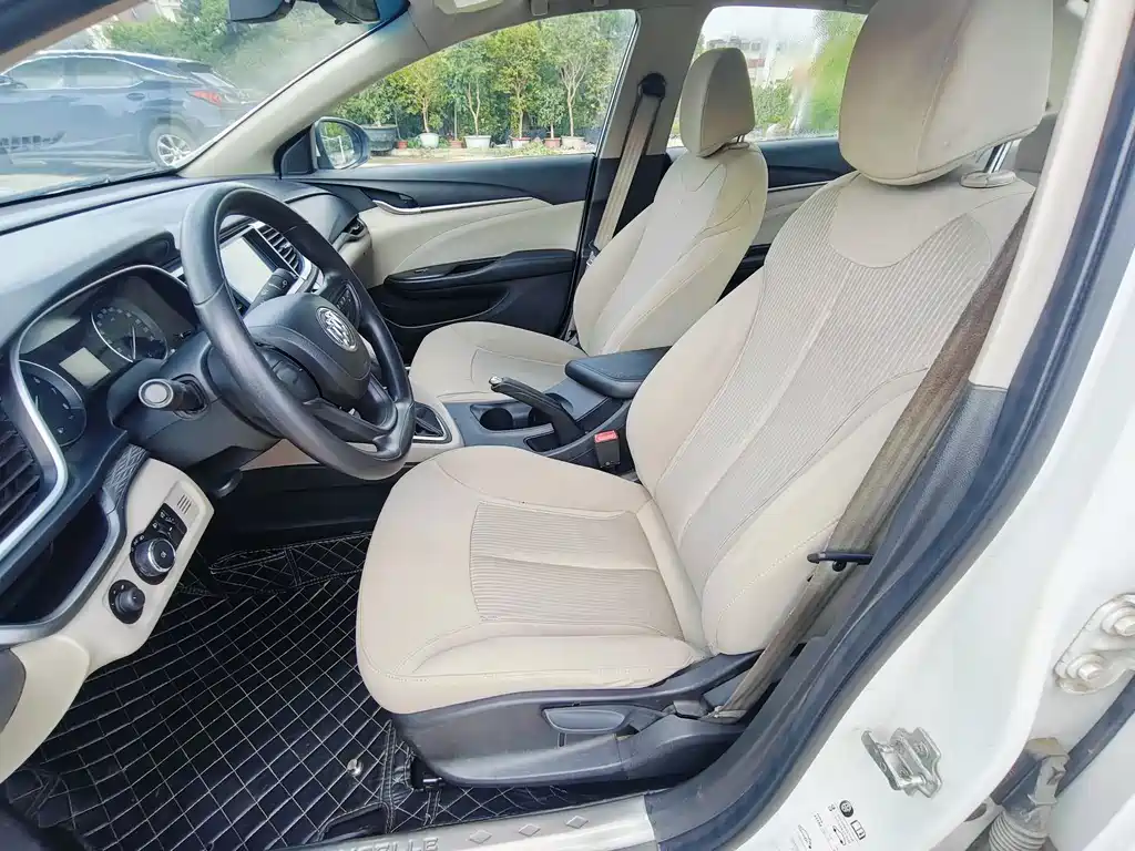 Buick Excelle — миниатюра 8