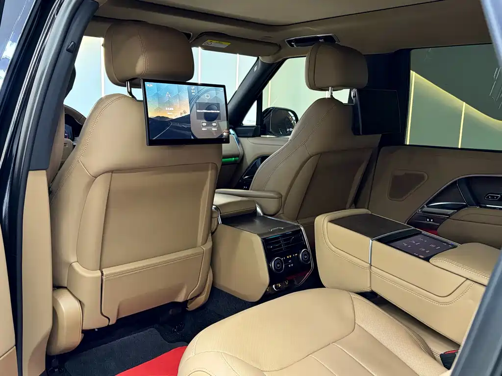 Land Rover Range Rover — миниатюра 26
