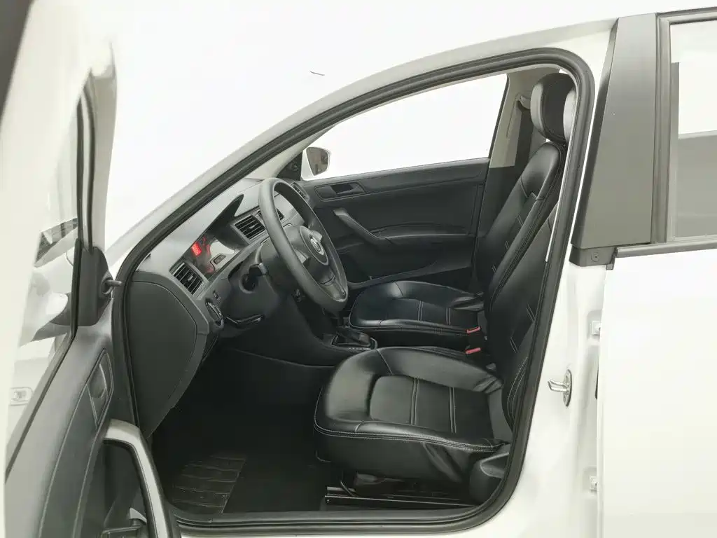 Volkswagen Santana — миниатюра 10