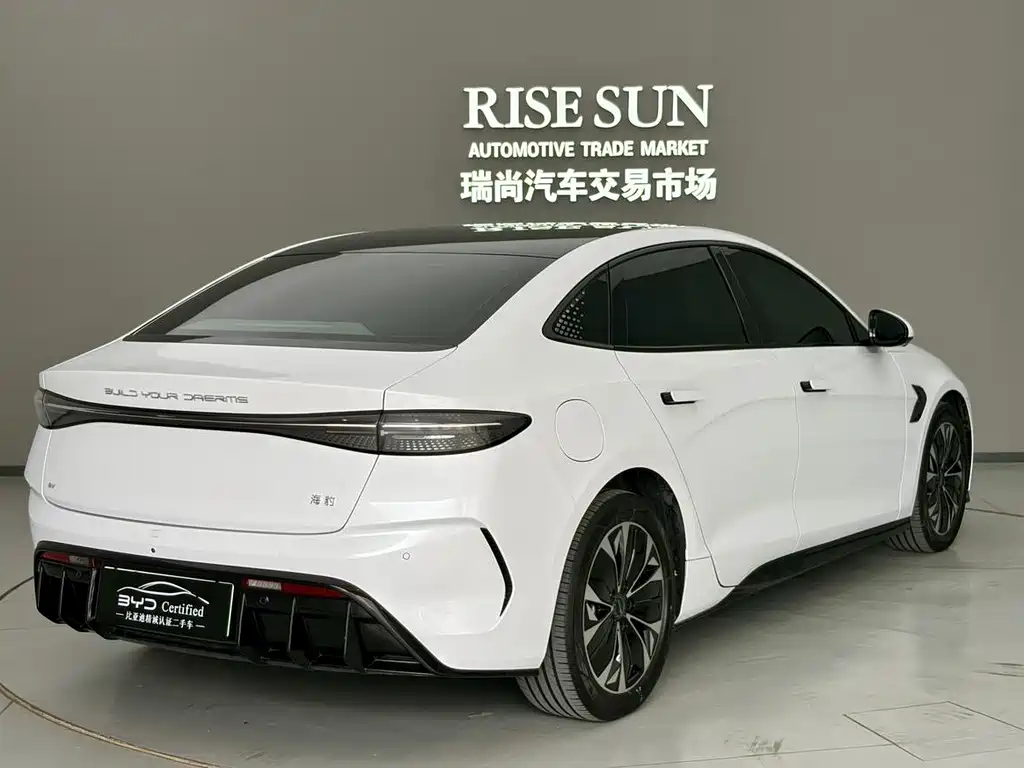 BYD Seal 2023 Champion 550km Luxury