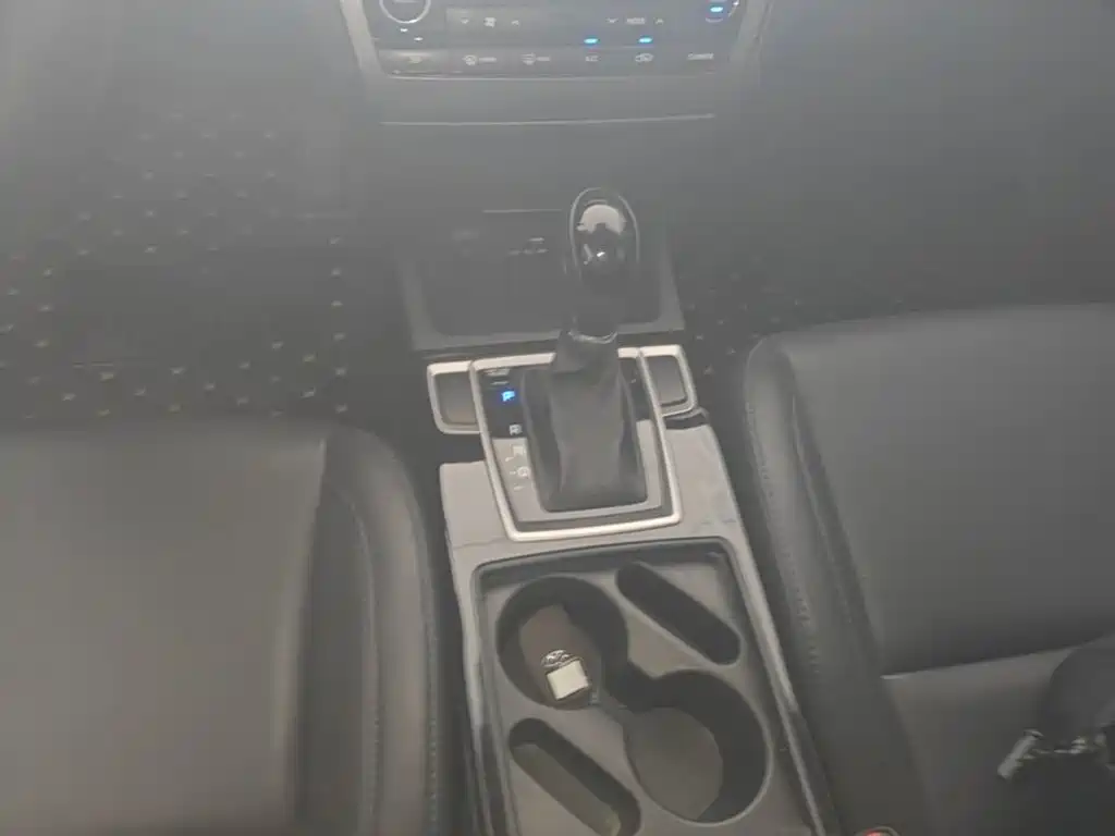 Hyundai Mistra — миниатюра 14