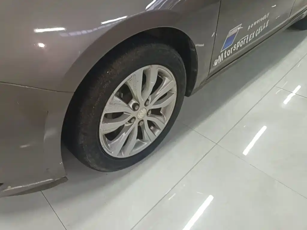 Buick Excelle — миниатюра 23