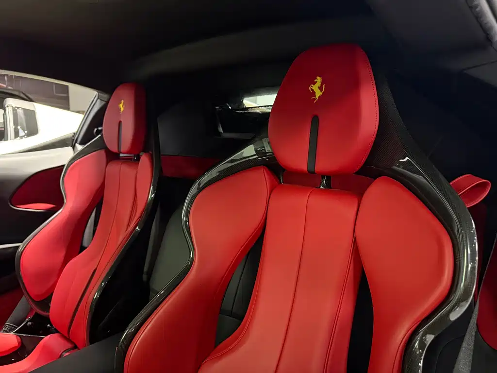 Ferrari SF90 2020 3.9T V8 Stradale