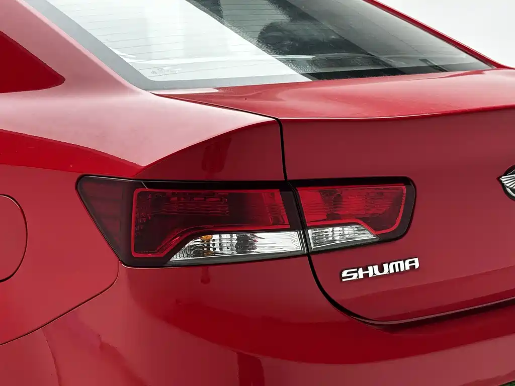 Kia Shuma — миниатюра 7