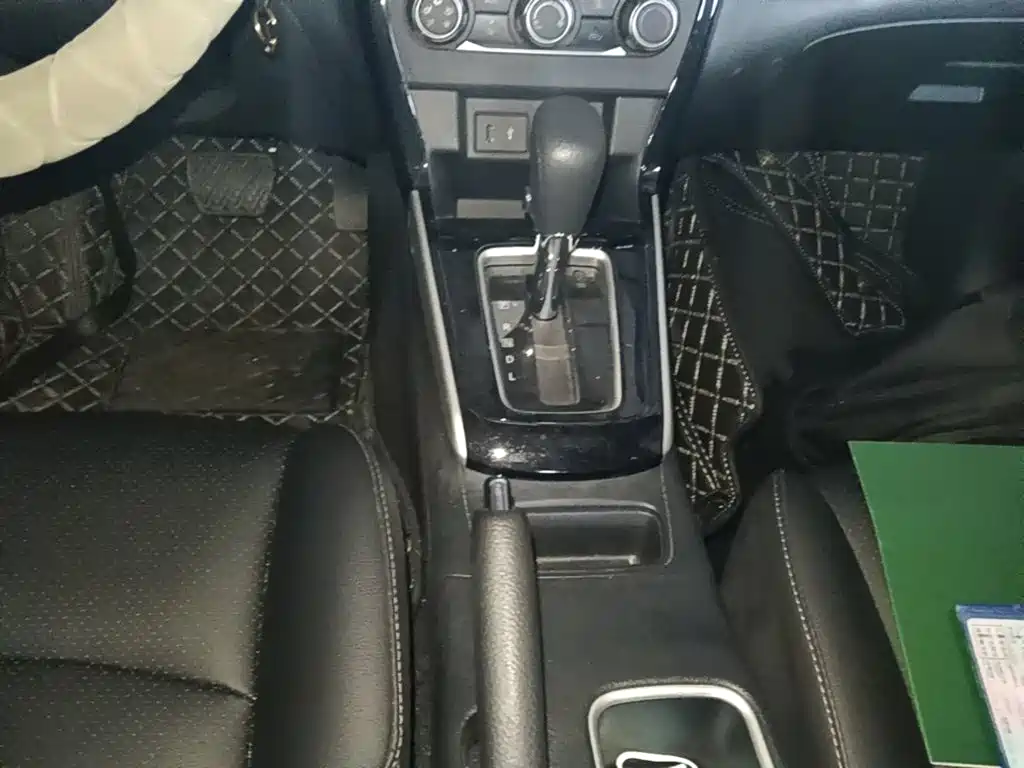 Nissan Sylphy — миниатюра 14