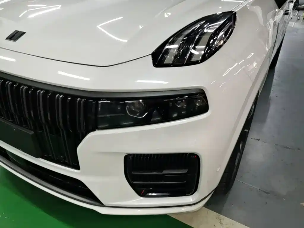 Lynk & Co 09 — миниатюра 24