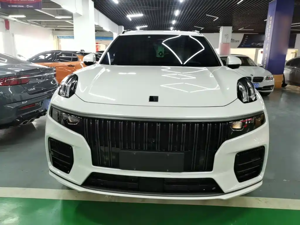 Lynk & Co 09 — миниатюра 3