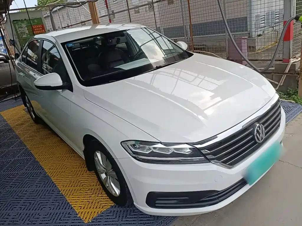 Volkswagen Lavida — миниатюра 4