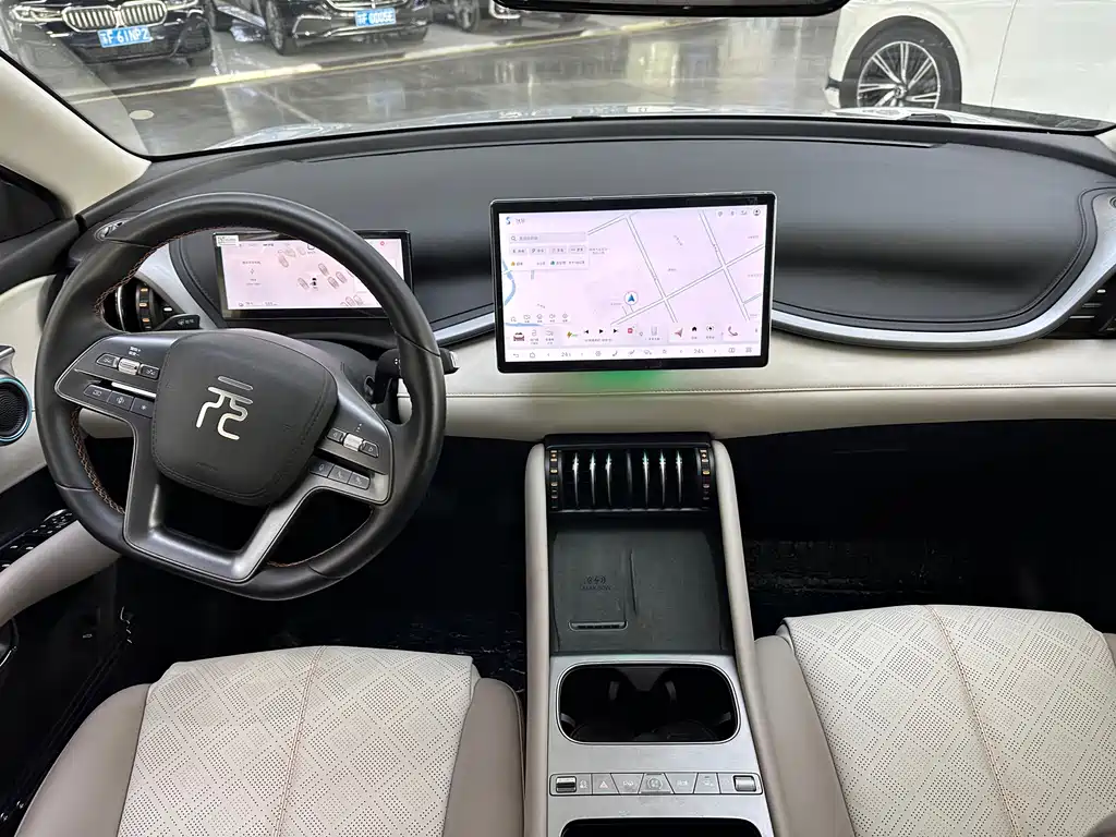 BYD Yuan Plus — миниатюра 12
