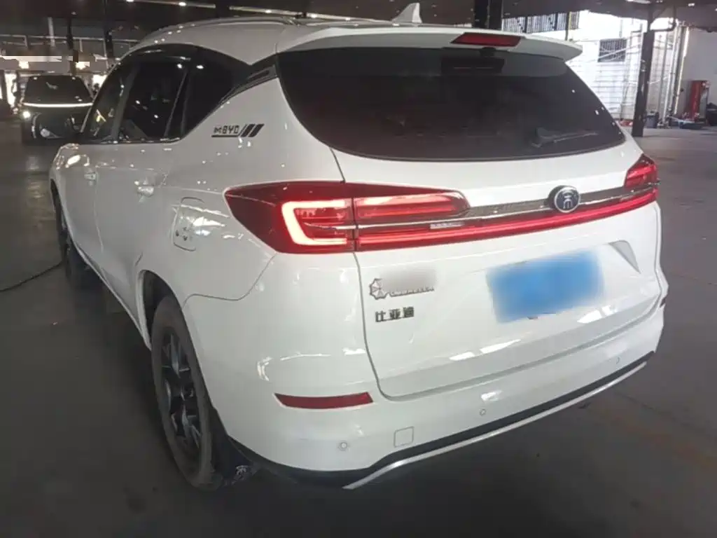 BYD Song — миниатюра 5