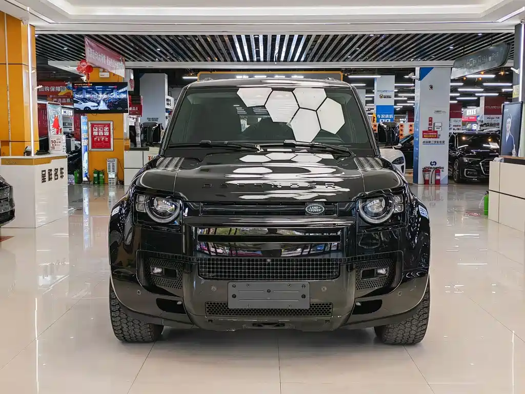 Land Rover Defender — миниатюра 2