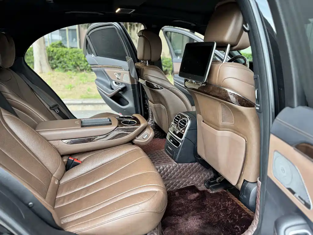 Mercedes-Benz S-Class — миниатюра 5