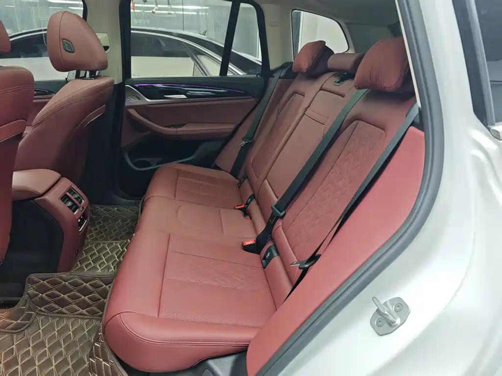 BMW X3 — миниатюра 17