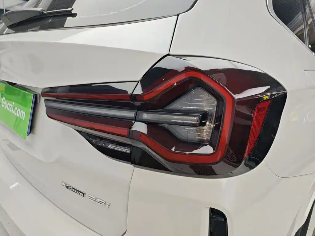 BMW X3 — миниатюра 8