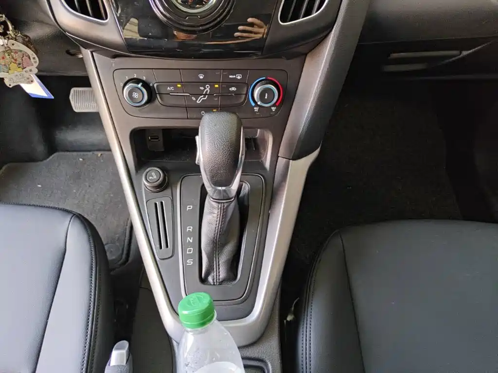 Ford Focus — миниатюра 14