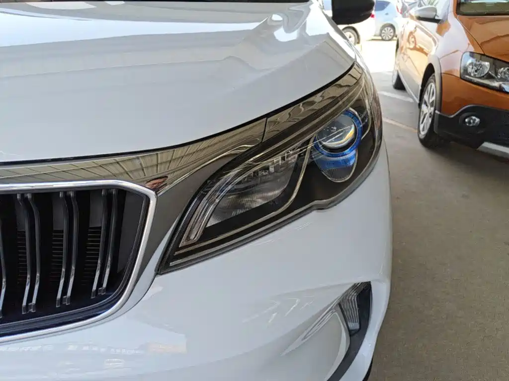 Geely Vision X3 — миниатюра 24