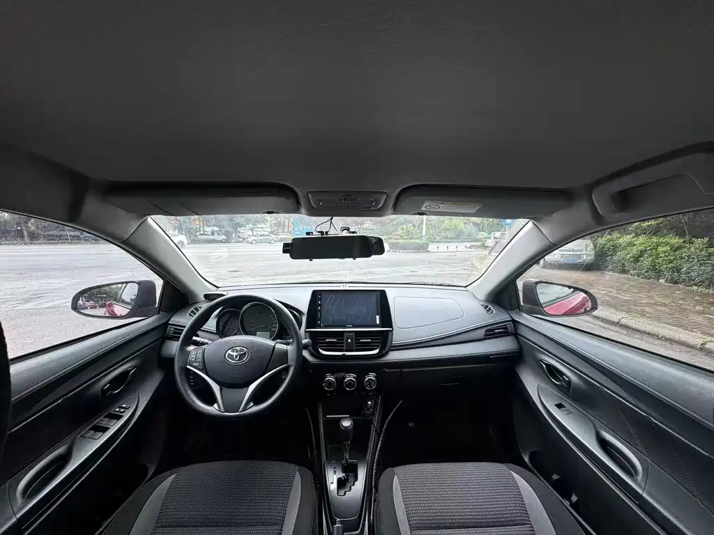 Toyota Vios — миниатюра 5